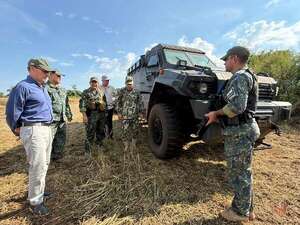 Secuestro en Curuguaty: ministro de Defensa niega “fracaso” del Gobierno en combate al EPP - Policiales - ABC Color
