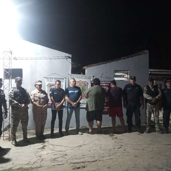 Hurto agravado en PARESA: detienen a dos hombres, uno de ellos suboficial en servicio activo - Policiales - ABC Color