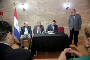 Autoridades judiciales formalizaron toma de posesión de inmueble en San Lorenzo