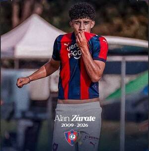 El fútbol de luto por Alan Zárate