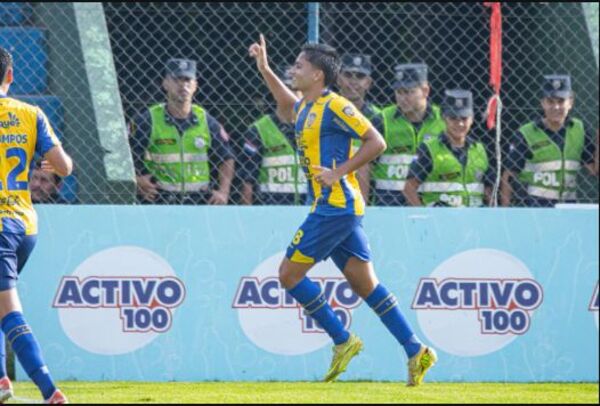 Popular / El Kure madrugó al Indio y se quedó con los tres puntos