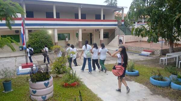 Estudiantes del Alto Paraguay inician período escolar en aulas confortables - Noticias del Chaco - ABC Color