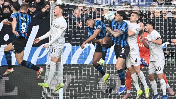 Una mujer apuñala a su marido al creer que la insultaba cuando veía fútbol