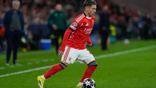 El argentino Prestianni, suspendido provisionalmente por la UEFA