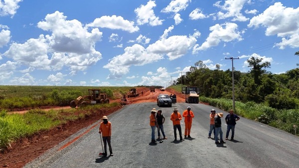 Tramo San Cristóbal – O’Leary progresa con la conformación de la base estructural de la vía - ADN Digital