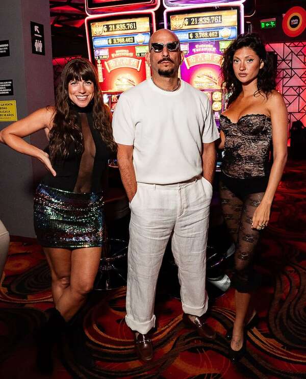 Lujo y acción en el set de “Golpe“ - Sociales - ABC Color