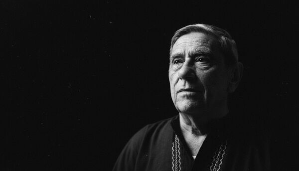 Feliciano Acosta será distinguido como Doctor Honoris Causa por la UNAE