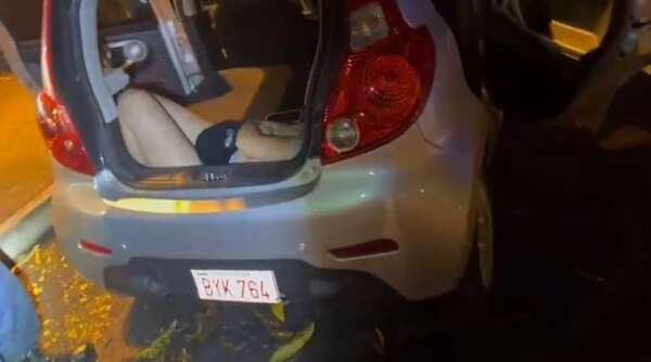 Video: frustran supuesto robo y sospechosa habría intentado esconderse en cajuela de auto - Policiales - ABC Color