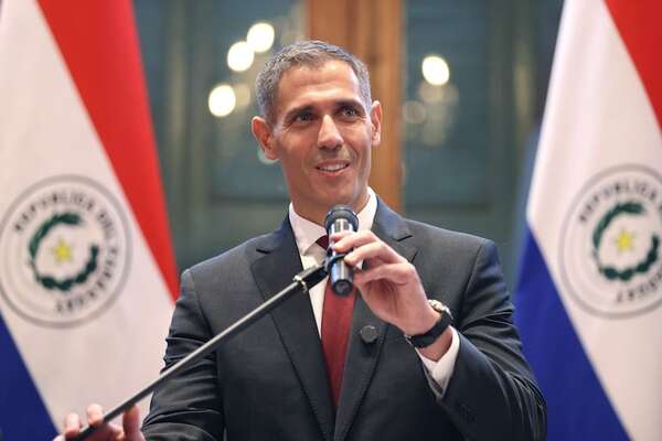 Ministro de Industria apuesta por una “revolución industrial” y diversificar el agro - Economía - ABC Color