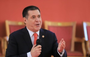 Mujeres son el motor que hace grande al país, según Cartes - ADN Digital