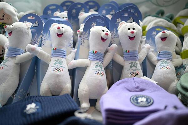 Reventa de souvenirs de los Juegos Olímpicos de Invierno 2026 triplica precios en eBay