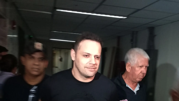 Juez decreta prisión de Cucho Cabaña y otros para garantizar audiencia en caso Berilo - Noticiero Paraguay