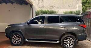 La Nación / Roban lujosa camioneta a un asunceno en pleno centro de Foz