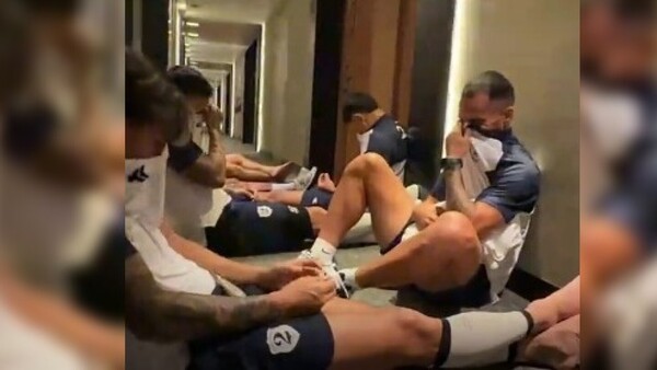 Fuga de "gas" en el Gallo Norteño rompe la tensión antes del partido por Libertadores