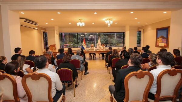 Municipales 2026: TSJE prepara divulgación de uso de las máquinas de votación