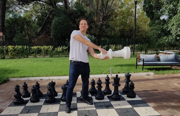 Paco Vallejo, el gran maestro que encontró en Paraguay un hogar