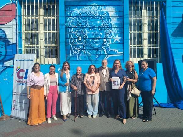 Mujeres liberales homenajean a doña “Coca”  - Política - ABC Color