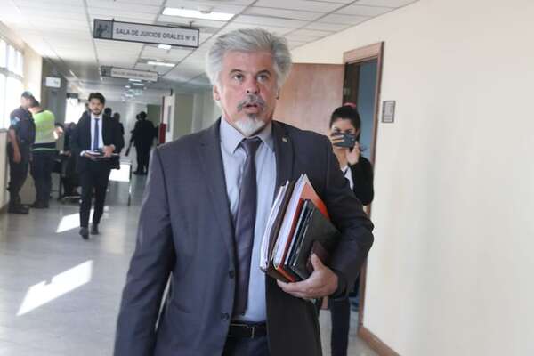 Juez desestima causa de enriquecimiento ilícito de Arnaldo Giuzzio - Policiales - ABC Color