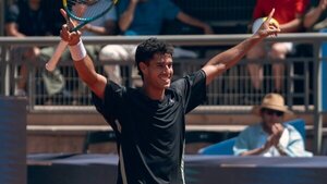 Daniel Vallejo logra un triunfo histórico en Chile