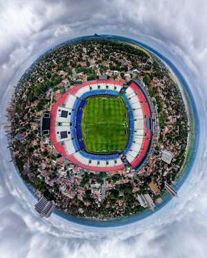 Clásico blanco y negro en Sajonia - Fútbol - ABC Color