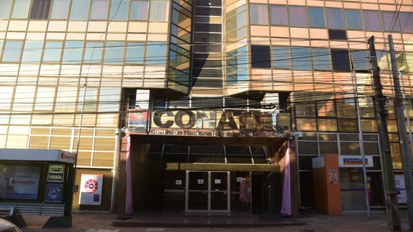 CGR exige más información a Conatel sobre licitación que está bajo lupa