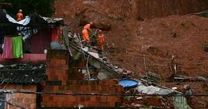 La Nación / Desastre climático en Minas Gerais registra 30 muertos y casi 40 desaparecidos