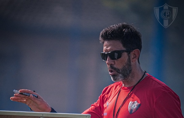 Cerro Porteño: Blas Reguera respalda a Jorge Bava