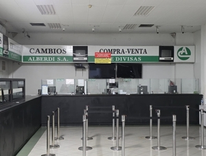 Asalto a casa de cambio en Ciudad del Este: delincuentes armados reducen a gerente y guardia