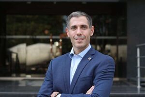 Ministro impulsará la “revolución industrial” con foco en las capacidades - Portal Digital Cáritas Universidad Católica