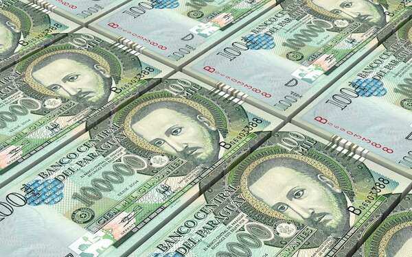 Ministro de Economía celebra “alto interés” en bonos soberanos en guaraníes - Economía - ABC Color