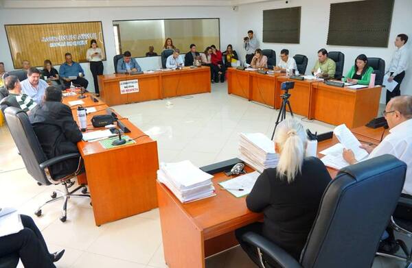 Sin objeción, Junta aprueba rendición de cuentas de intendente luqueño •