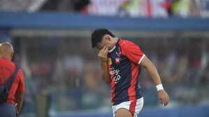 Blas Riveros agrava su lesión y podría perderse el Mundial