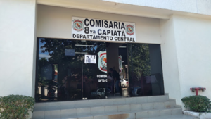 Asaltantes interceptan a adolescente de 15 años y lo golpean para robar un teléfono celular en Capiatá