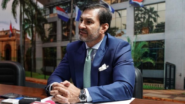 Silvio Ovelar prefiere resolver la Caja Fiscal y luego revisar problemas del IPS