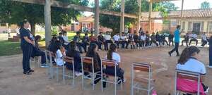 Caja fiscal: docentes inician “paro activo” para debatir con estudiantes sobre la reforma - Nacionales - ABC Color