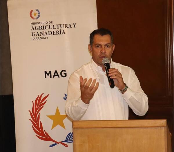 Importadores denuncian maltrato del ministro de Agricultura en medio de crisis por el precio del tomate