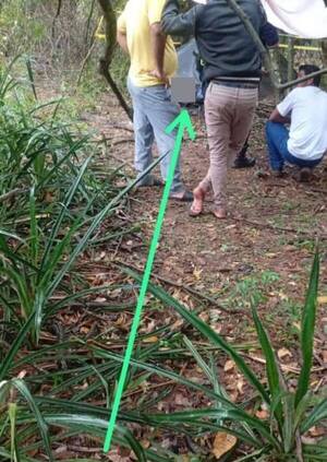 Popular / Rayo mata a un hombre y deja a otro herido en Juan de Mena