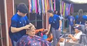 La Nación / Concepción: jóvenes ofrecieron servicio en hogar de ancianos en su UPD