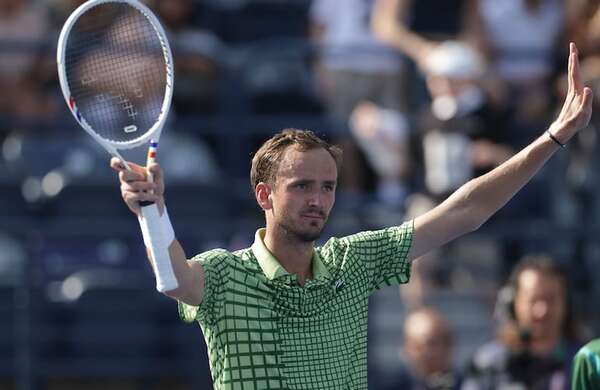 Auger-Aliassime, Medvedev y Lehecka, a cuartos - Tenis - ABC Color