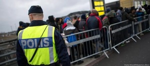 Suecia aumentará deportaciones de inmigrantes con delitos - ADN Digital