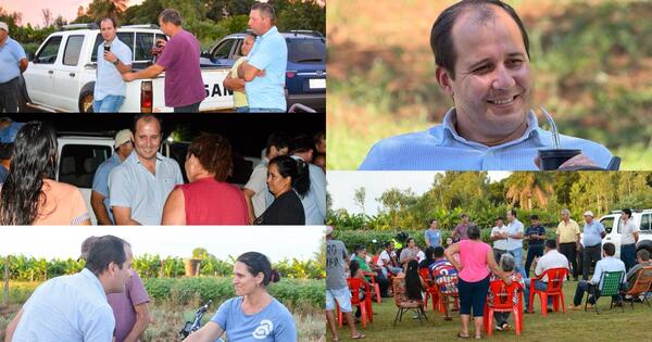 Carlos Pereira fortalece el encuentro con vecinos de Encarnación en torno una amena ronda de tereré