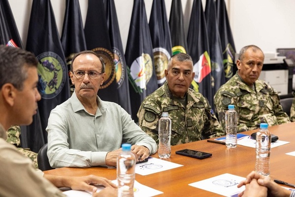 Peña amplía por decreto la zona de operaciones del CODI en toda la región oriental