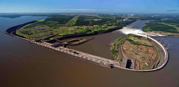 Renuevan designación de Javier Giménez como consejero de Itaipú - Economía - ABC Color