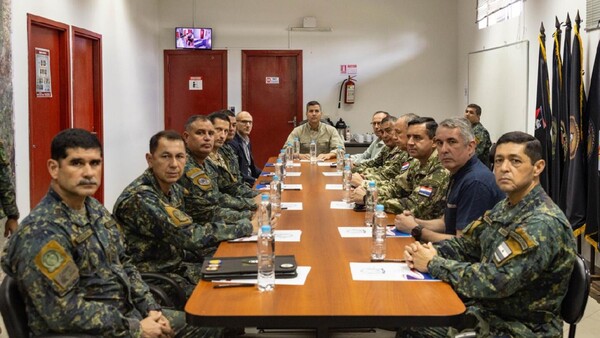 Militarización viola la Constitución y es mal desempeño, alertan expertos