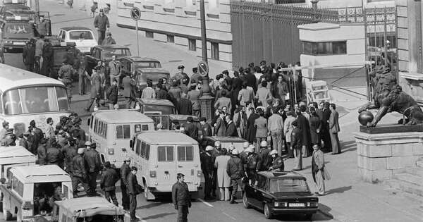 La Nación / España desclasifica documentos del fallido golpe de Estado de 1981