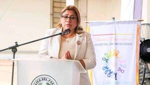 “Ella me llamó”, dijo Orué por la gobernadora Liz Meza