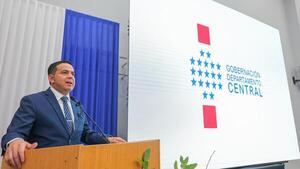 Gobernador de Central destaca avances pese a obstáculo del gobierno de Peña