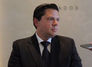 Denuncian presunta asociación criminal para despojar de bienes a la empresaria Cristina Kress - Judiciales.net