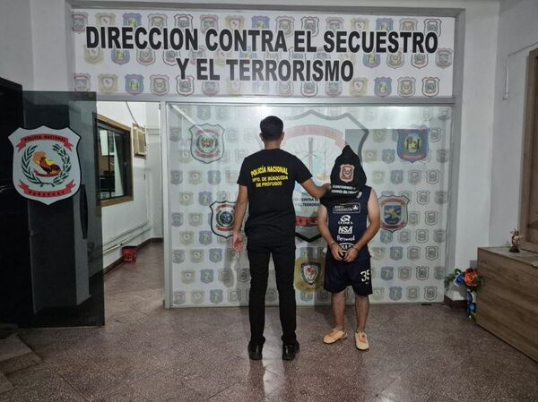 Popular / Ho'a ñato con múltiples órdenes de captura y rebeldía