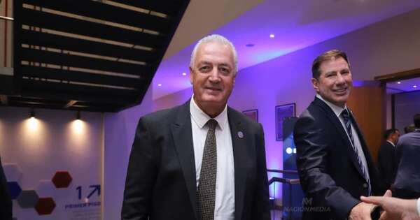 La Nación / Alfaro tiene vía libre para seguir